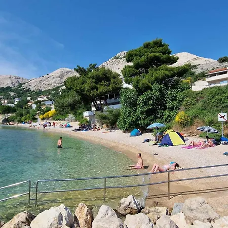 Mar - 50m To The Villa